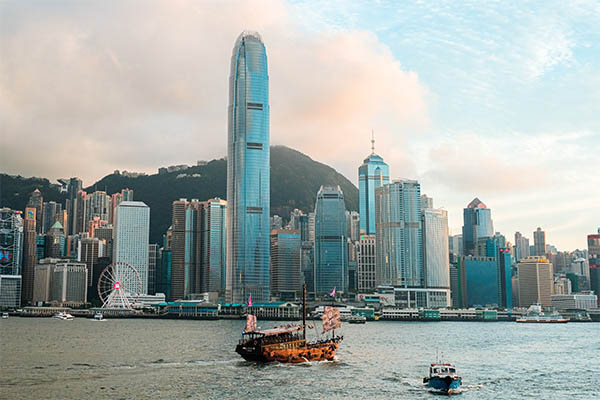 注册香港公司运作转口贸易